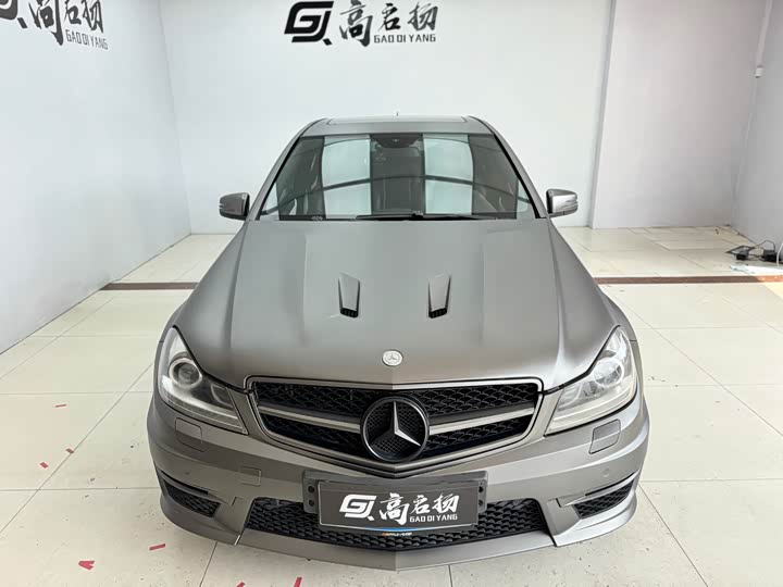 C-Class 2010 AMG C 63 1.6T - Automatic - 100,000 km - Image 4
