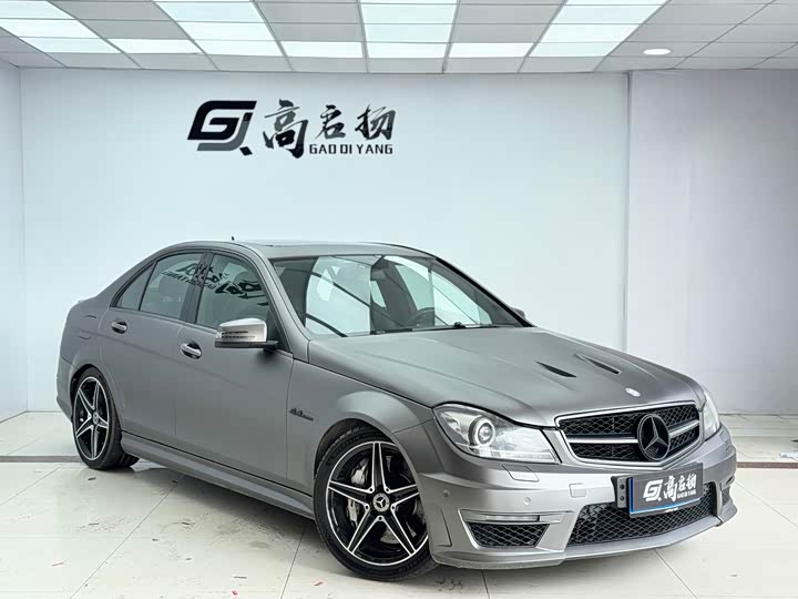 C-Class 2010 AMG C 63 1.6T - Automatic - 100,000 km - Image 3