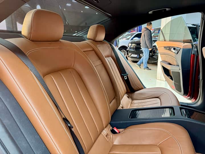 CLS 2015 S 320 2.0T - Automatic - 100,000 km - Image 11