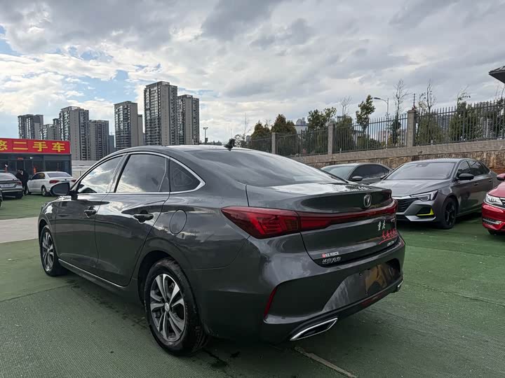 Eado 2022 1.4T - Automatic - 52,000 km - Image 7