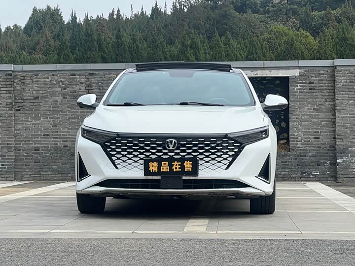 Raeton CC 2023 1.5T - Automatic - 34,000 km - Image 2