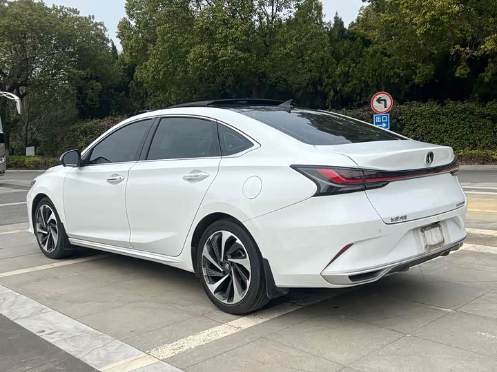 Raeton CC 2023 1.5T - Automatic - 34,000 km - Image 10