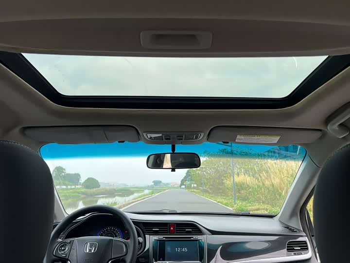 Crider 2015 1.8L - CVT - 130,000 km - Image 6