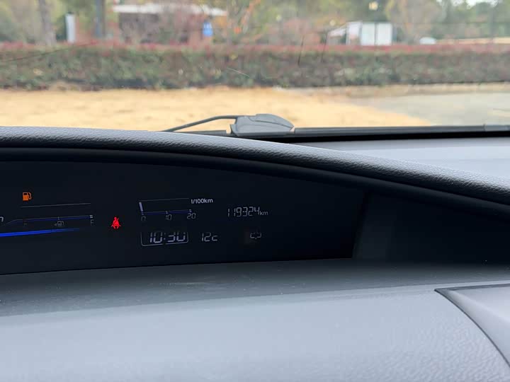 Jade 2017 1.8L - CVT - 119,000 km - Image 12