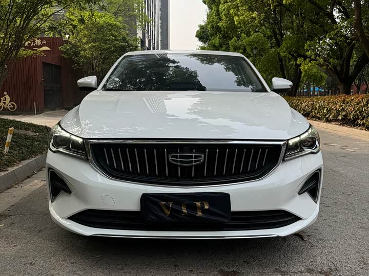 Emgrand 2022 1.5L - CVT - 30,000 km - Image 2