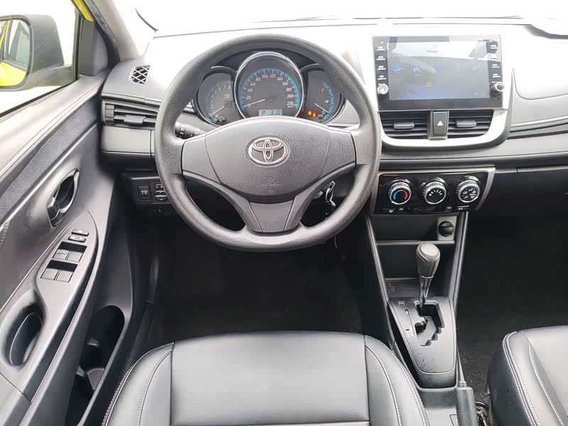 Yaris L 2016 - CVT - 69,000 km - Image 11