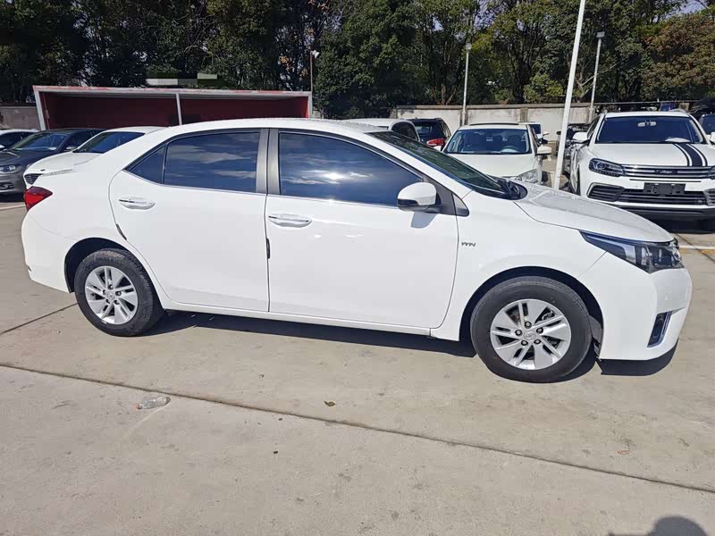 Corolla 2014 1.6L - CVT - 80,000 km - Image 5