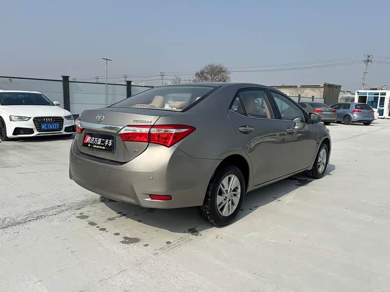Corolla 2014 1.6L - CVT - 120,000 km - Image 9