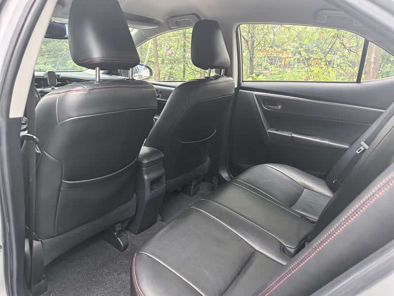 Corolla 2014 1.6L - CVT - 106,170 km - Image 9