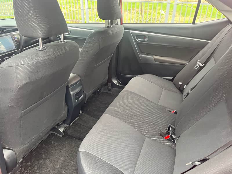 Corolla 2017 1.2L - S-CVT - 130,000 km - Image 9