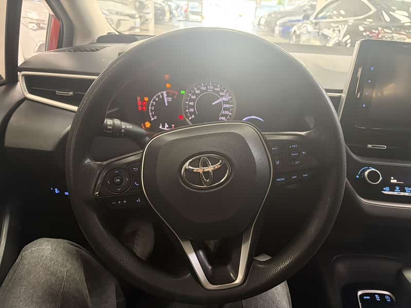 Corolla 2019 1.2L - S-CVT - 33,000 km - Image 12