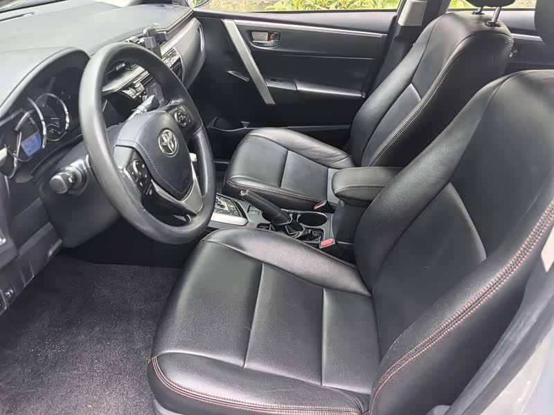 Corolla 2014 1.6L - CVT - 106,170 km - Image 13