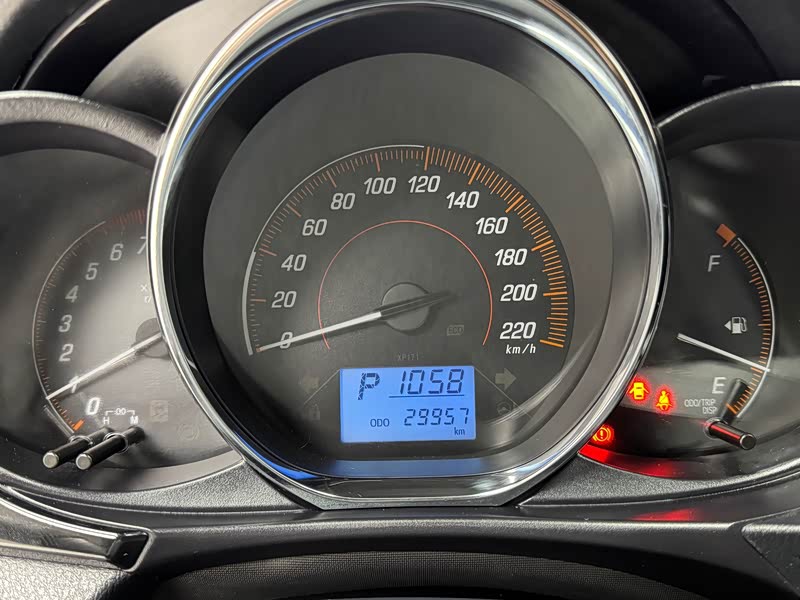 Yaris L 2020 1.5L - CVT - 29,900 km - Image 15