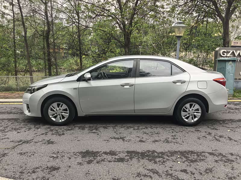Corolla 2014 1.6L - CVT - 106,170 km - Image 4