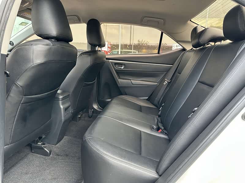 Corolla 2017 1.2L - S-CVT - 104,000 km - Image 13