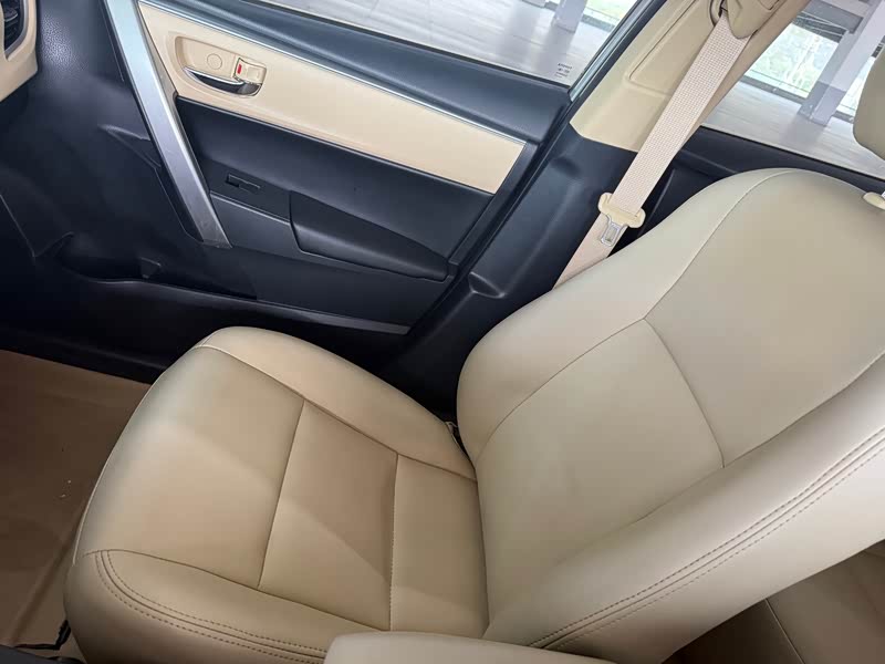 Corolla 2017 1.6L - S-CVT - 61,000 km - Image 12