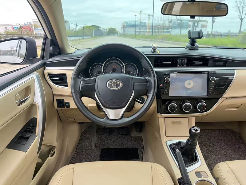 Corolla 2014 1.6L - Manual - 142,000 km - Image 4