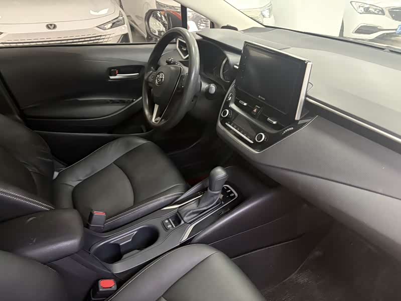 Corolla 2019 1.2L - S-CVT - 33,000 km - Image 8
