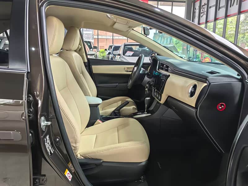 Corolla 2017 1.2L - S-CVT - 82,000 km - Image 9