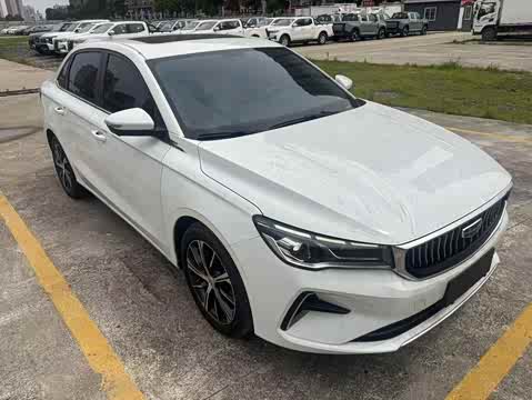 Emgrand 2022 1.5L - CVT - 41,000 km - Image 11